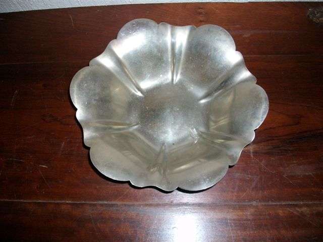 Lovely silver plated fruit or sweet dish